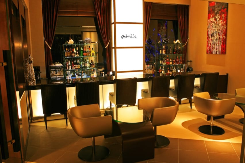 Mimi's Bar at the Phoenix Hotel