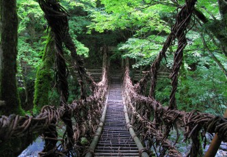 Iya Kazura Bridge, A Spectacular Suspension Bridge in Tokushima