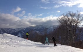 Charmant Hiuchi Ski Resort