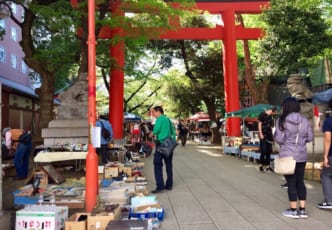 A Guide to Vintage Shopping in Tokyo
