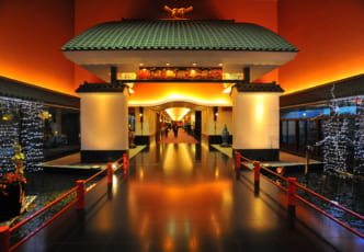 Hotel Gajoen Tokyo: Art, Opulence, and a 100 Step Staircase