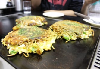 Okonomiyaki Chitose: An Explosion of Flavors in Osaka