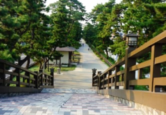 In the Footsteps of Basho – Soka Matsubara Promenade